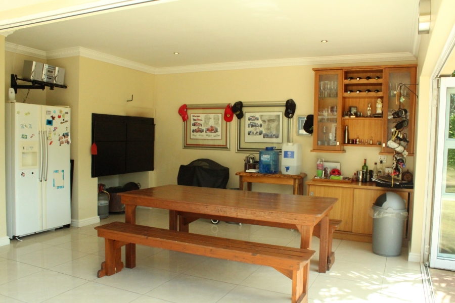 5 Bedroom Property for Sale in Lovemore Heights Estate Eastern Cape